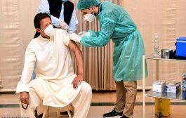Pakistan başbakanı İmran Han aşı olduktan sadece iki gün sonra koronavirüs testi pozitif çıktı