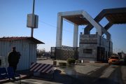 Mısır Refah Sınır Kapısı Tekrar kapattı