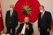 Cumhurbaşkanı Erdoğan, Türkiye'nin BM Daimi Temsilcisi Sinirlioğlu ile görüştü